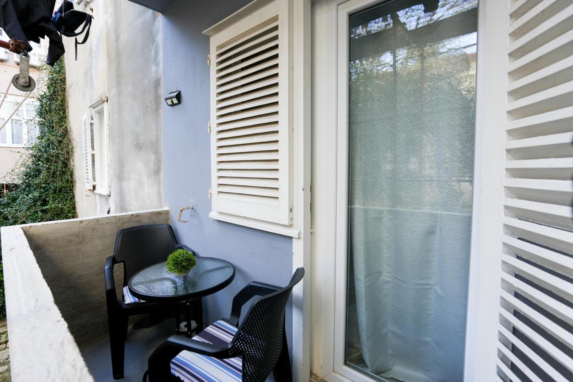 Apartment Kaya Prime Location In Old Town Zadar Extérieur photo